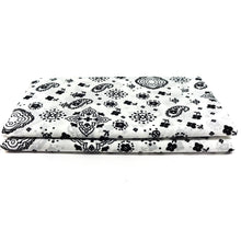 Load image into Gallery viewer, (3 Yards Cut) Poly Cotton Bandana Print Fabric, White